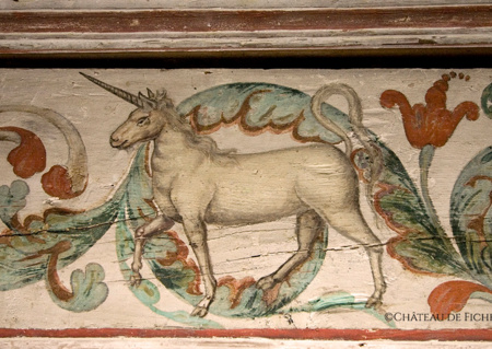 Visite ludique du château de Fiches et son bestiaire peint (XVIIe siècle)
