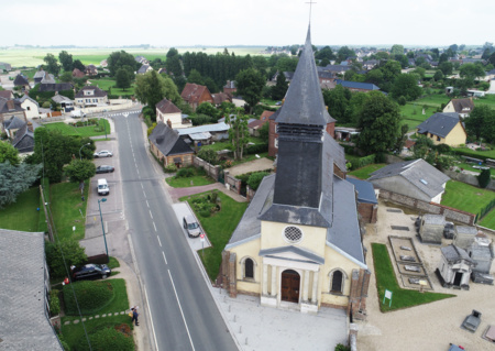 Le village de La Neuville Chant d'Oisel à travers les siècles
