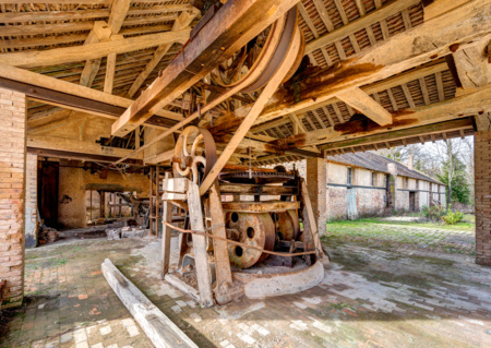 Fabriquer une tuile au XIXe siècle