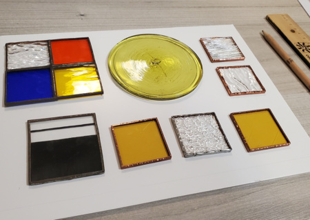 Découvrez le monde fascinant du vitrail avec notre mallette pédagogique !