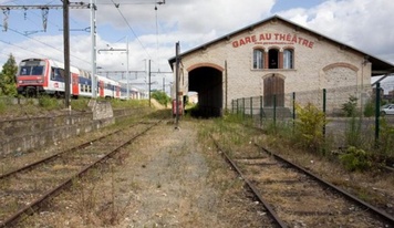 Réhabilitation d'une ancienne gare SNCF transformée en Théâtre