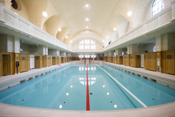 Visite des bains municipaux de Strasbourg