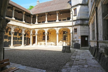 Conserver et gérer les collections
