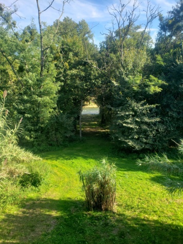 "Un Millénaire d’Histoire : À la Découverte du Domaine de la Terrasse"