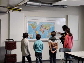 Check-In + Boarding Pass + Atelier « Facteur du ciel »