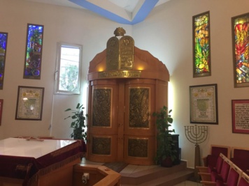 Une architecture religieuse juive singulière: la synagogue d'Issy