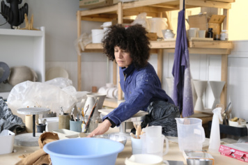 Visite des ateliers d'Anne Agbadou Masson (sculptrice céramiste) et Marion Gouez (designer textile)