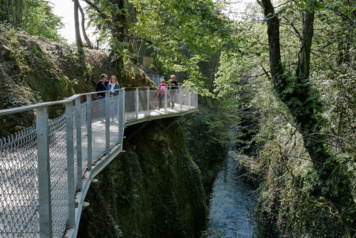 Découverte de la promenade, de la Cascade de Grésy et du moulin