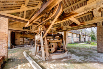 Fabriquer une tuile au XIXe siècle