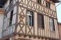 Découverte architecturale et historique du village de Rieumes